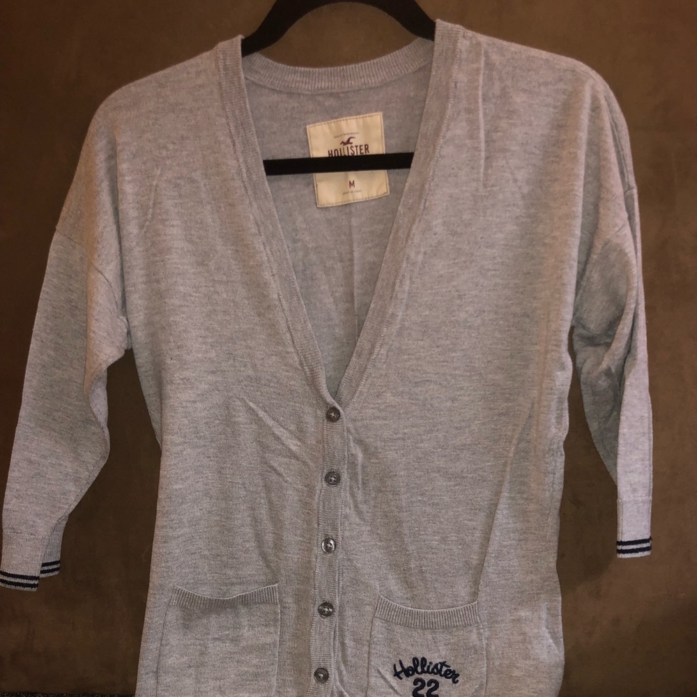 Hollister Gray cardigan size medium